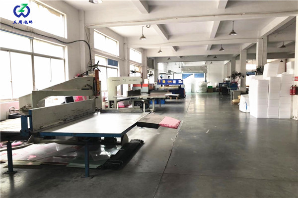 三大因素看禮品內襯廠家的現(xiàn)狀