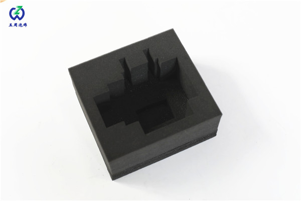 揭秘：EVA內(nèi)襯在鞋材行業(yè)上的應用