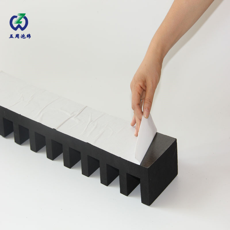 如何定義防火eva內(nèi)襯？