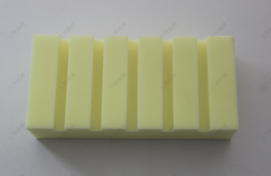 行業(yè)真相：PU海綿內(nèi)襯的性價(jià)比被嚴(yán)重低估的三大原因