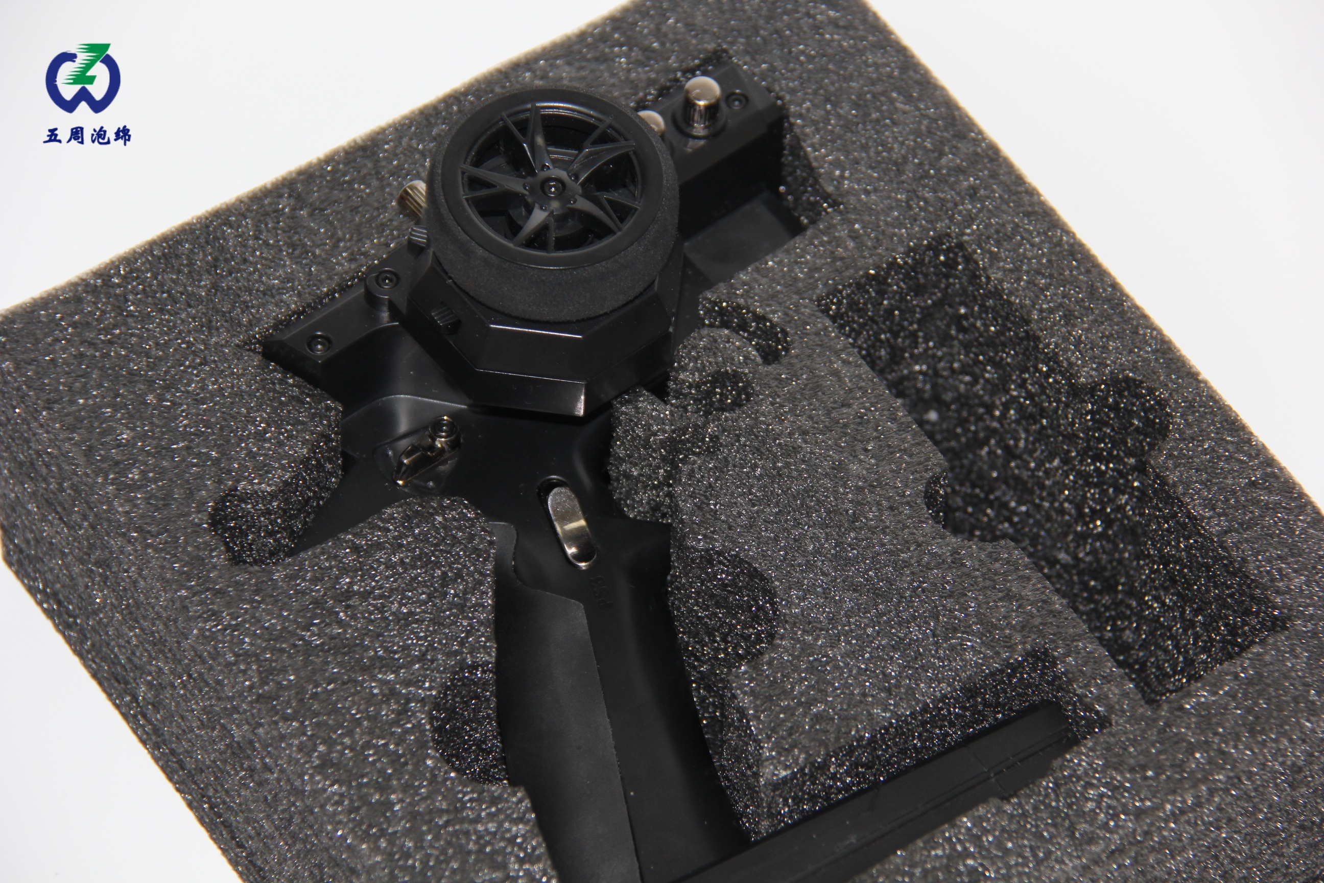 電子電器珍珠棉內(nèi)襯選型指南：3 個(gè)客戶(hù)案例教你選對(duì)防護(hù)方案