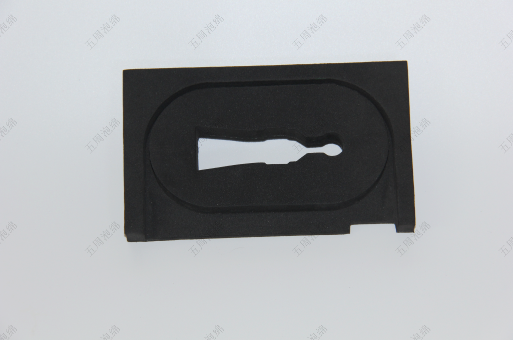 高端個(gè)護(hù)禮盒 EVA 內(nèi)襯：多件產(chǎn)品的有序排列與奢華展示