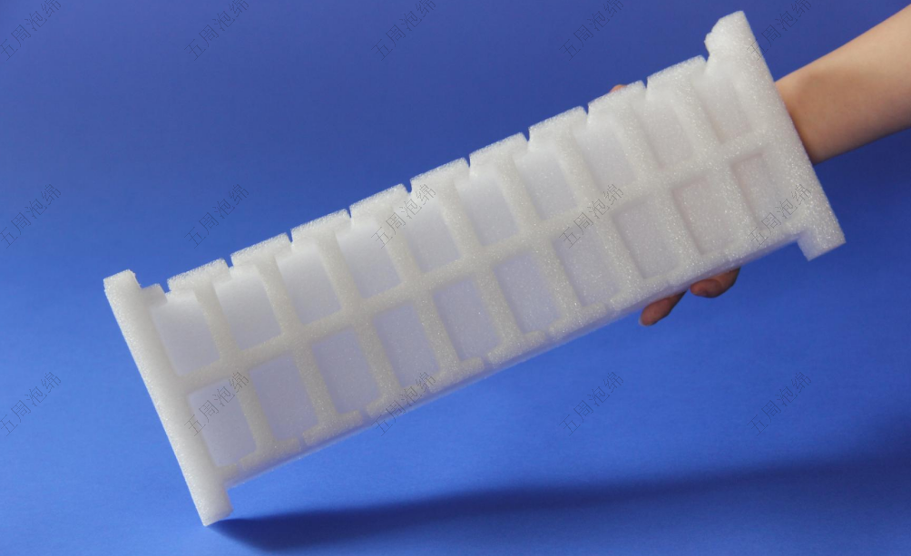 長(zhǎng)條形珍珠棉托盤：口服液瓶的批量周轉(zhuǎn)方案